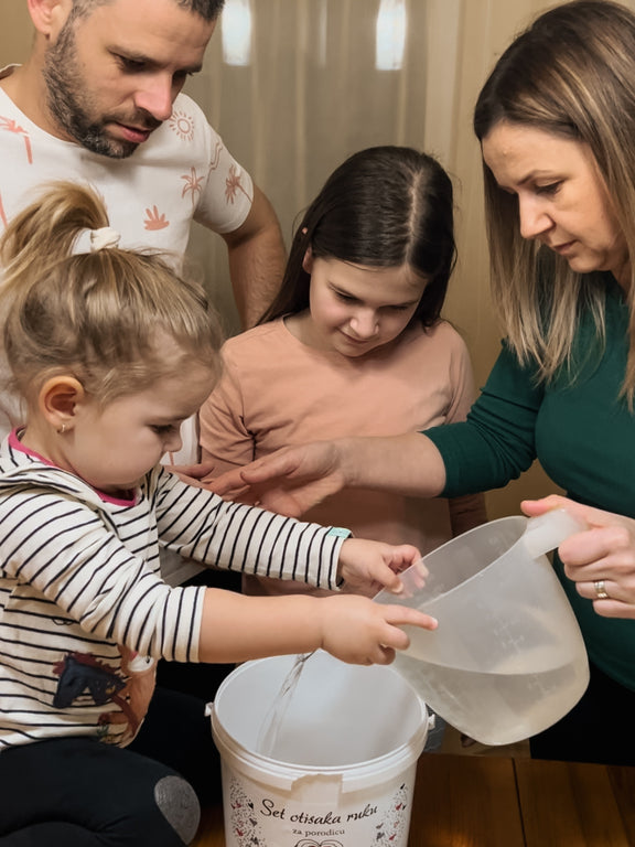 Modlica – Set otiska ruku za porodicu